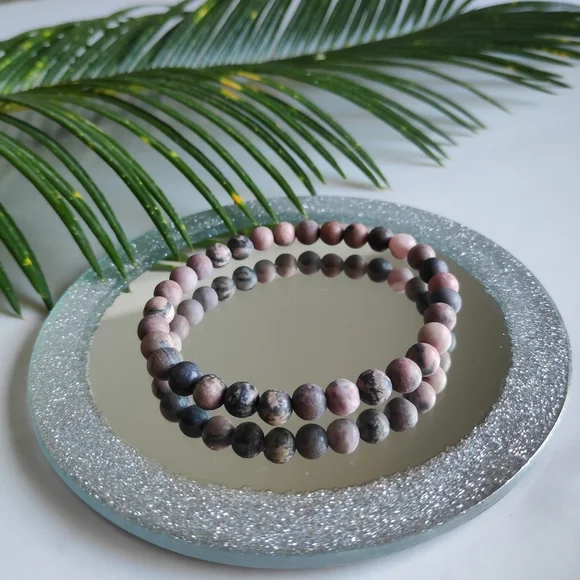 Handmade Natural Stone Bracelet - Picture 2 of 11
